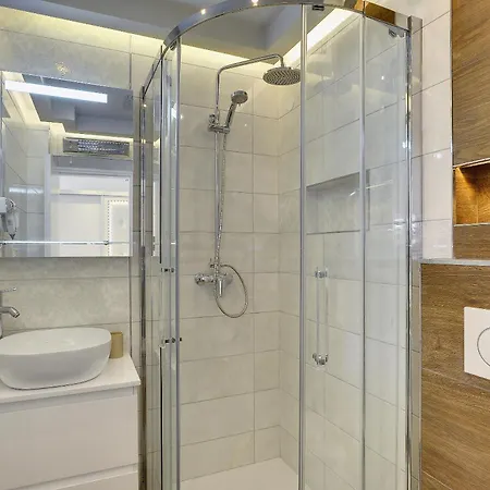 Zanetti 3 * Pula