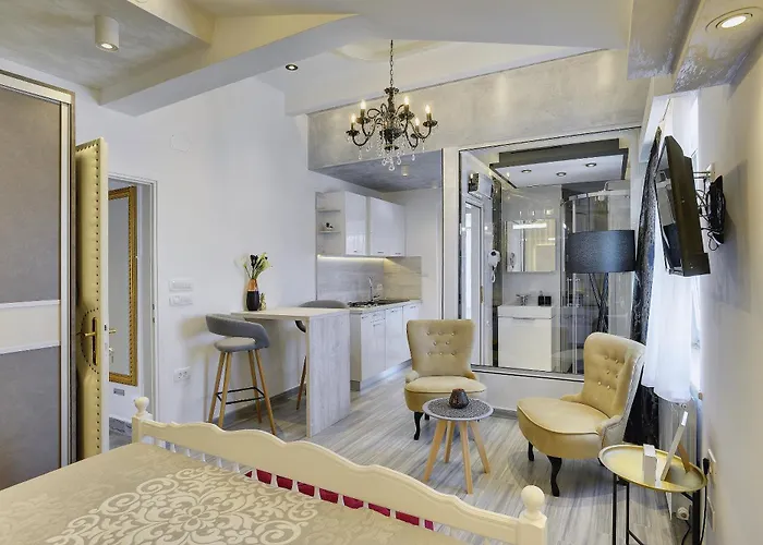 Apartment Zanetti 3 Pula